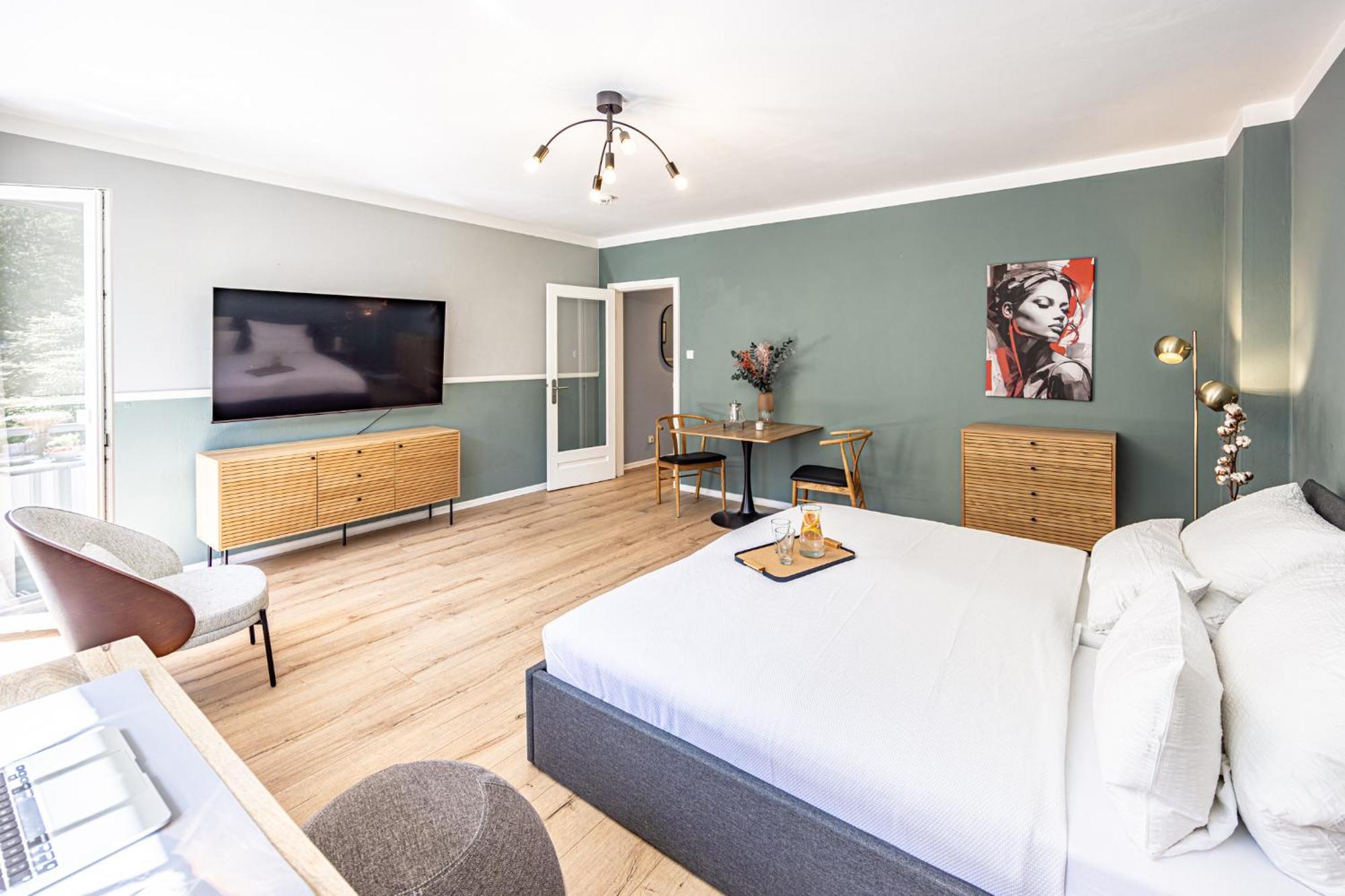 Have-a-nice-stay - Nahe Bahnhof - 20 Minuten Nach Hamburg - Trotzdem Ruhig Gelegen - 6 Minuten Zu Fuss Ins Zentrum - Modern Eingerichtet Appartement *