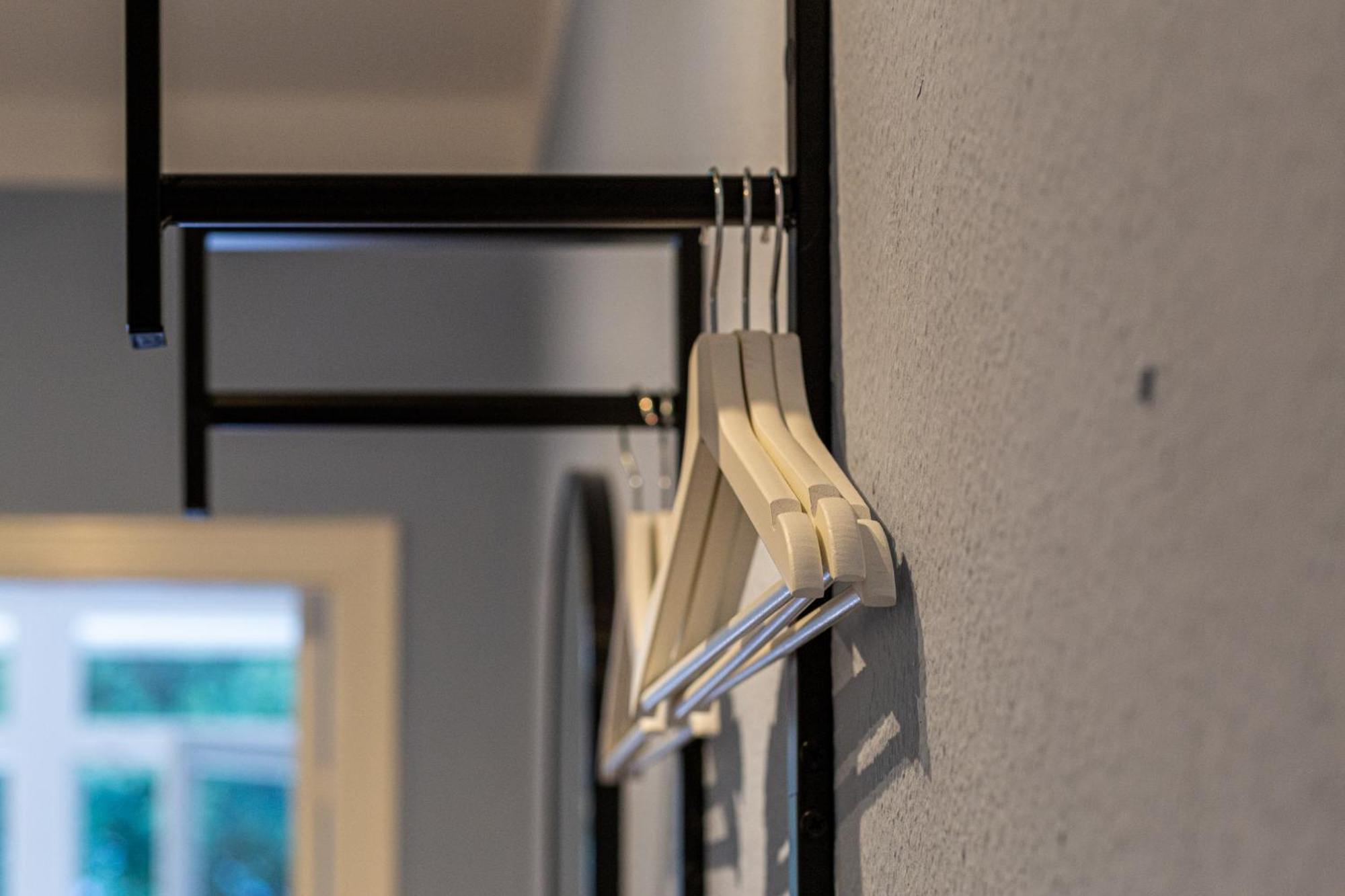 Appartement Have-a-nice-stay - Nahe Bahnhof - 20 Minuten Nach Hamburg - Trotzdem Ruhig Gelegen - 6 Minuten Zu Fuss Ins Zentrum - Modern Eingerichtet Ahrensburg