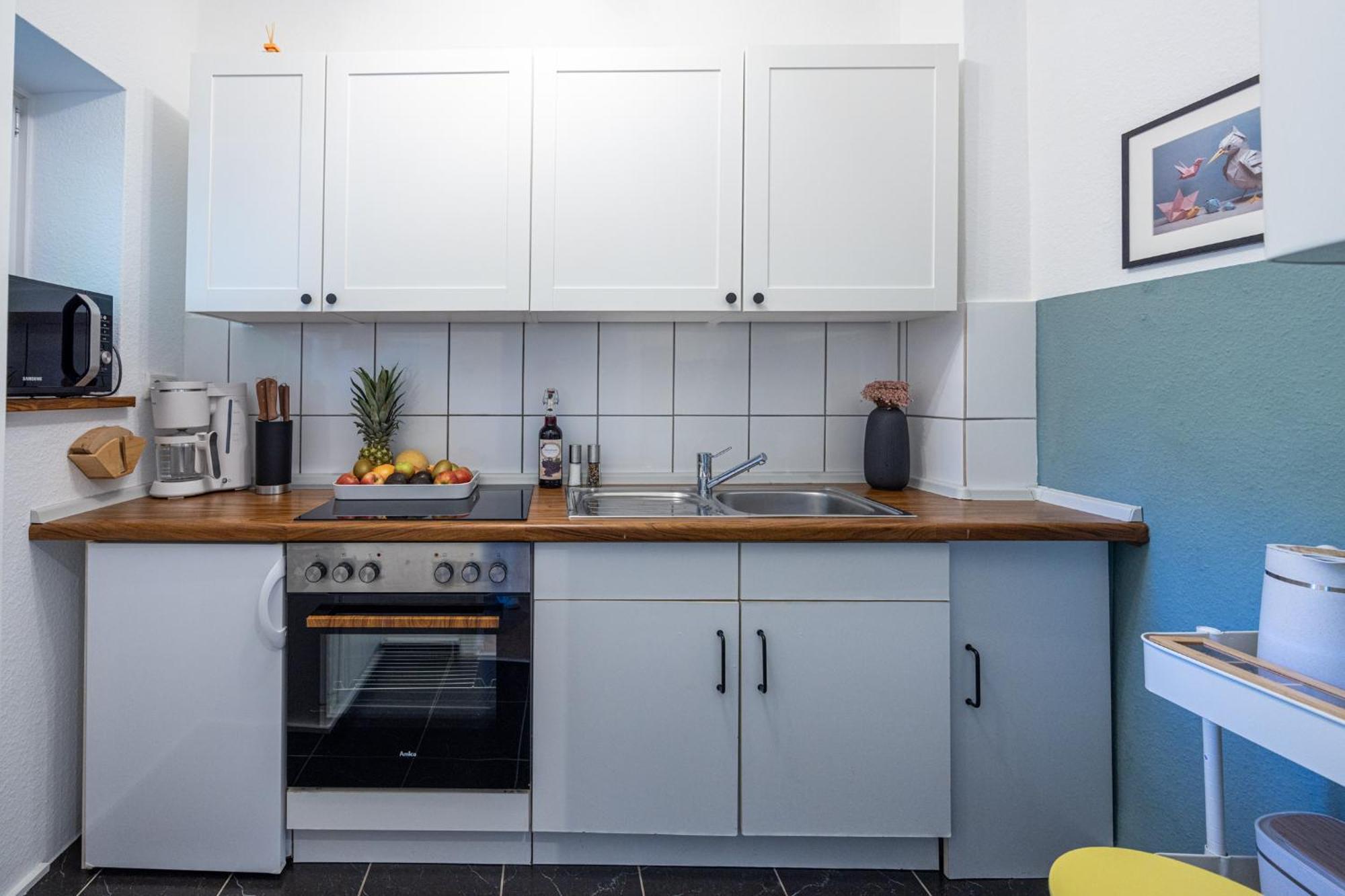 Have-a-nice-stay - Nahe Bahnhof - 20 Minuten Nach Hamburg - Trotzdem Ruhig Gelegen - 6 Minuten Zu Fuss Ins Zentrum - Modern Eingerichtet *