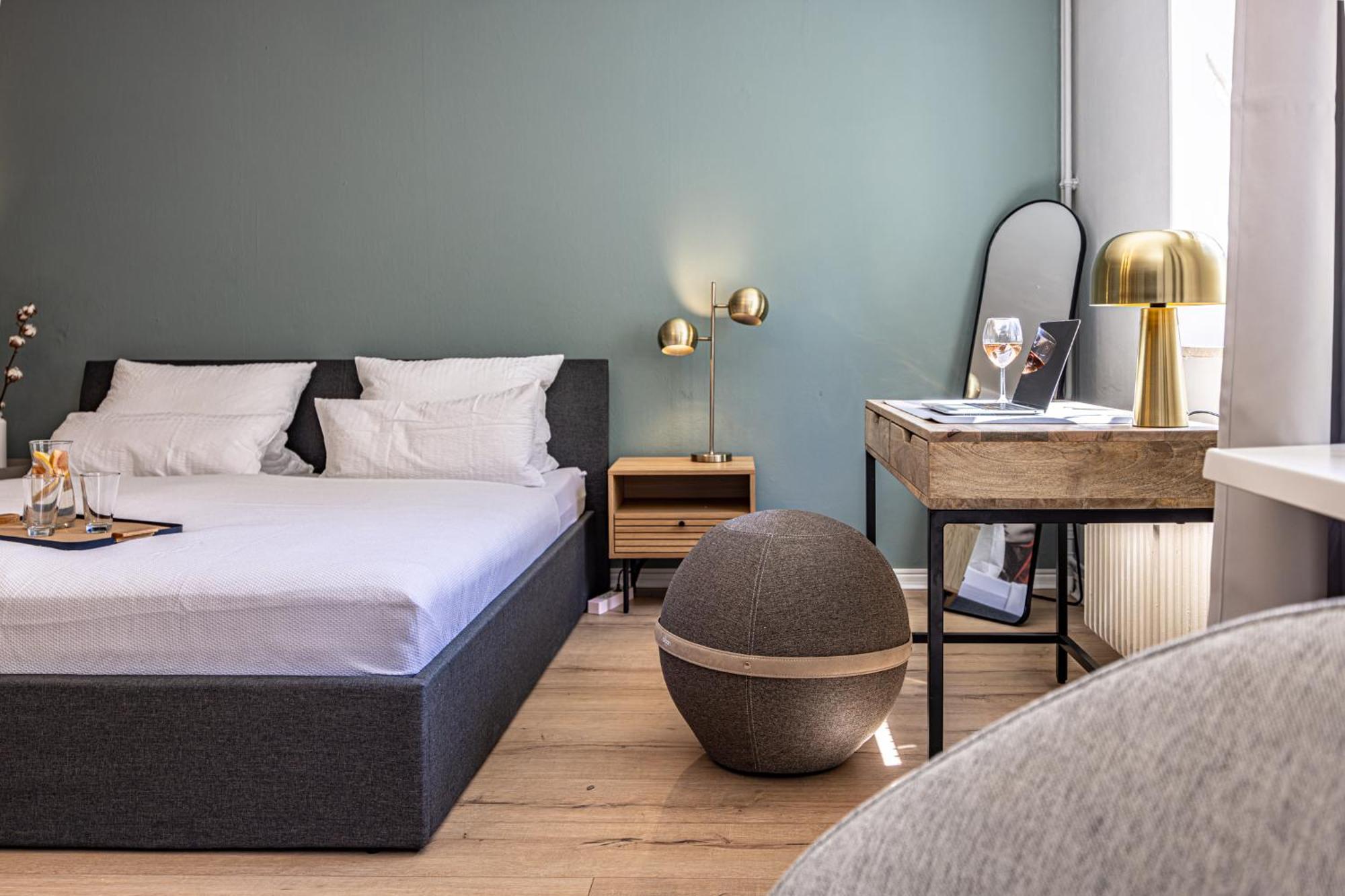 Appartement Have-a-nice-stay - Nahe Bahnhof - 20 Minuten Nach Hamburg - Trotzdem Ruhig Gelegen - 6 Minuten Zu Fuss Ins Zentrum - Modern Eingerichtet Ahrensburg